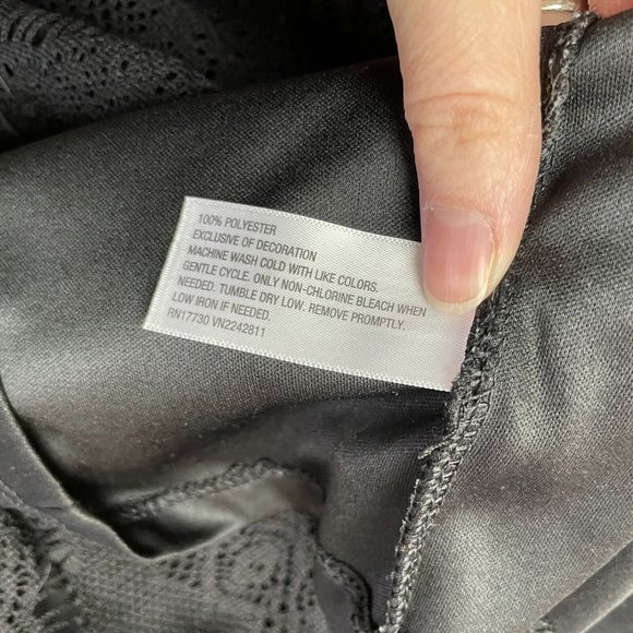 Xhilaration Black Lace Dress Size‎ Small S Bell Sleeve Scoop Back - Picture 6 of 7